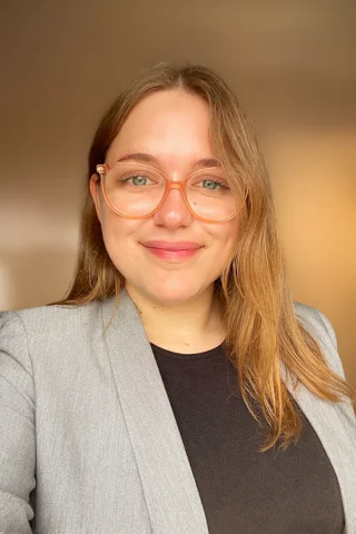 Image of Lauren Brixey
